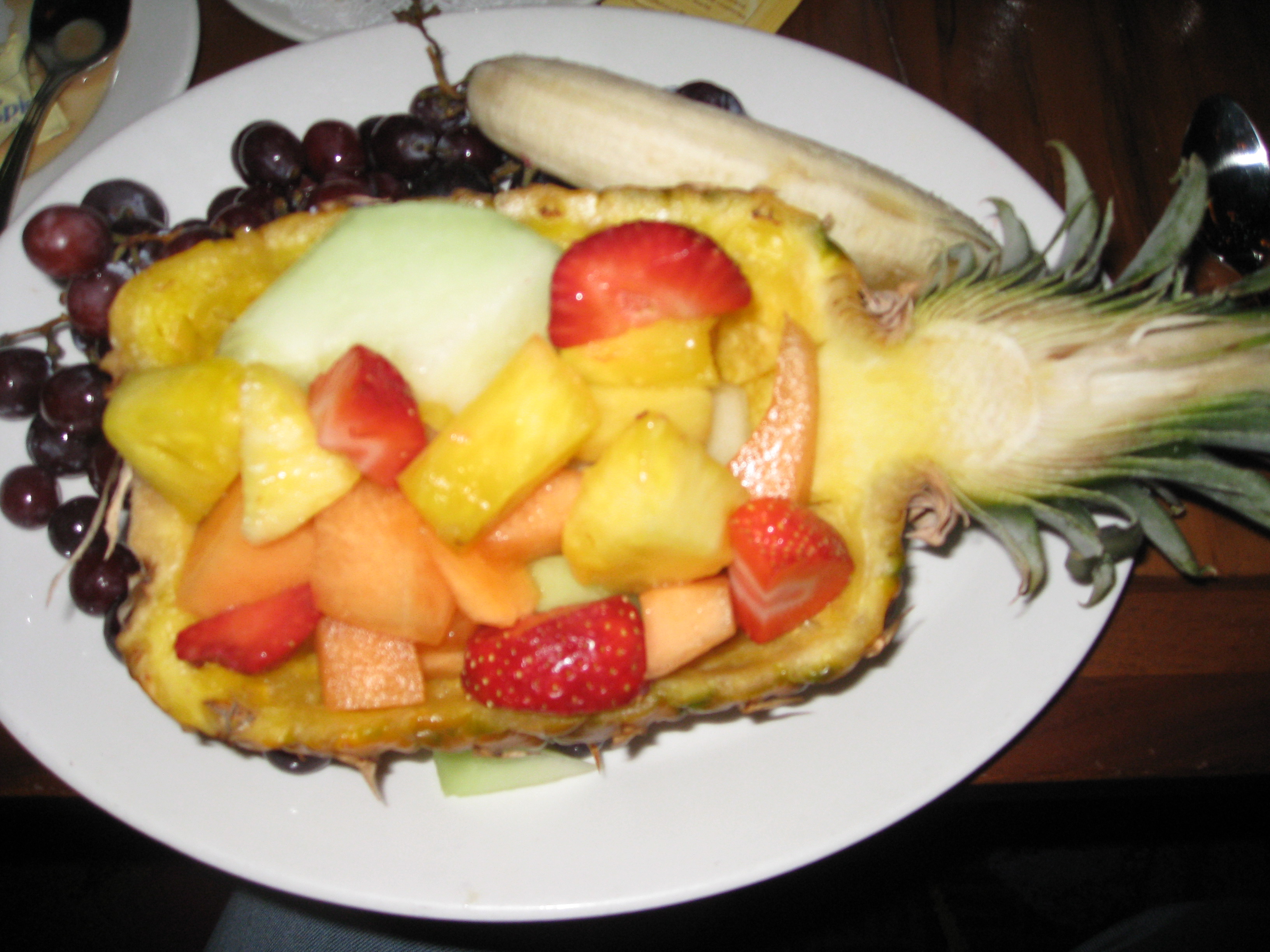 Kona Cafe Fruit Plate