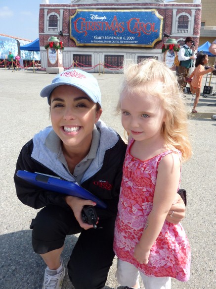 nicole-and-zoe-437×583