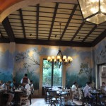 Via_Napoli_interior1