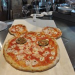 Via_Napoli_pizza