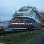 Disney Dream out of dock