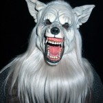 Knott's Haunt 2010 - Wolf scare