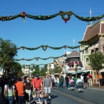 Gems - DL Holidays Main Street (600x400)