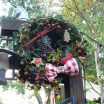 DL Rustic Holiday Decor - Wreath