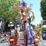 DL Mickey's Soundsational Parade MP Front Shot