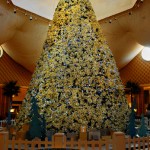 Dolphin_Christmas_Tree_2009_JCB_0390