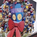 DL Small World Holiday Wreaths Tower of London