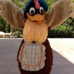 DL Big Thunder Jamboree Clara Cluck