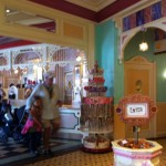 DL Candy Palace Coke Corner Entrance