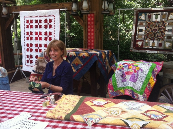DL Big Thunder Jamboree Quilting