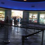DCA_FlosCafe_queue