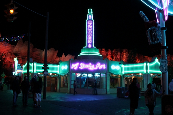 DL DCA Holiday Ramones at night