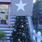 DL DCA Holiday Sarge's Tree (400x600)